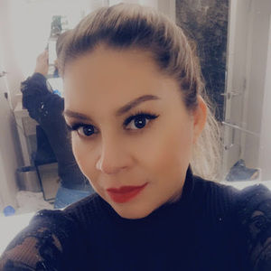 Meet your Posher, Idalia silva